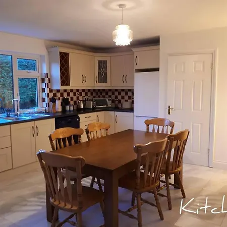 Holiday home Family Home, 20 Mins From Youghal Killeagh