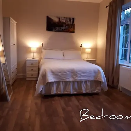 Family Home, 20 Mins From Youghal Holiday home Killeagh